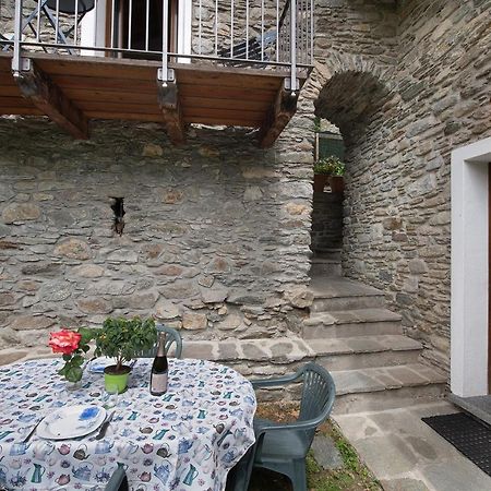 Appartamentino Su 2 Livelli Dosso del Liro Εξωτερικό φωτογραφία